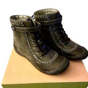 NIB Jambu Adventure Designs Navy Ankle Boots All‑Terra Traction 7M